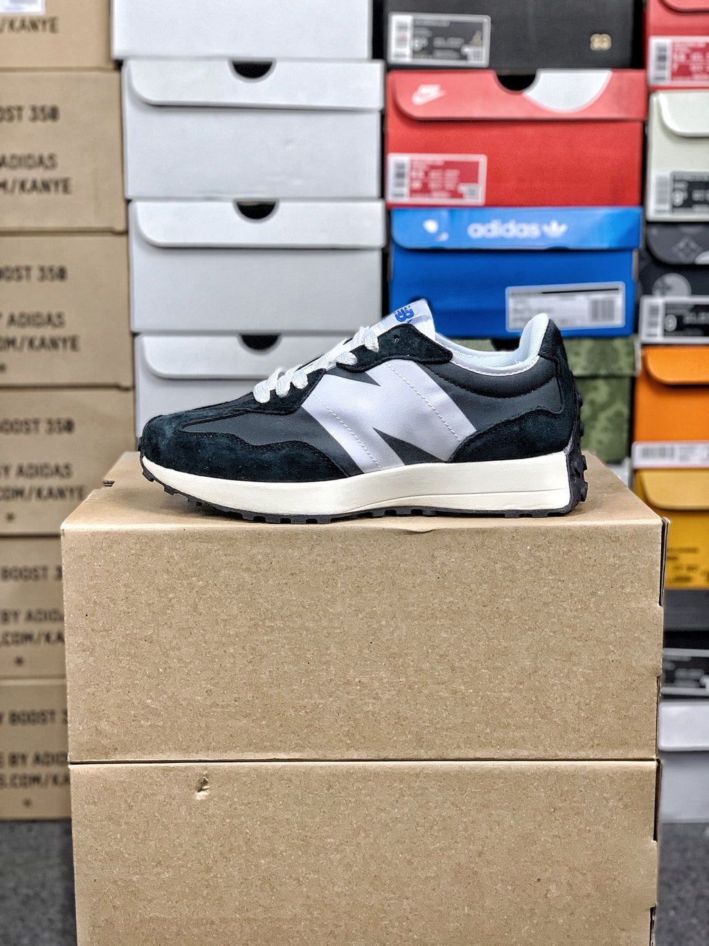 New balance NB327