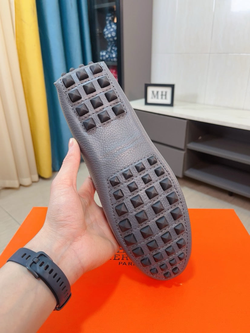 Hermes Slip on