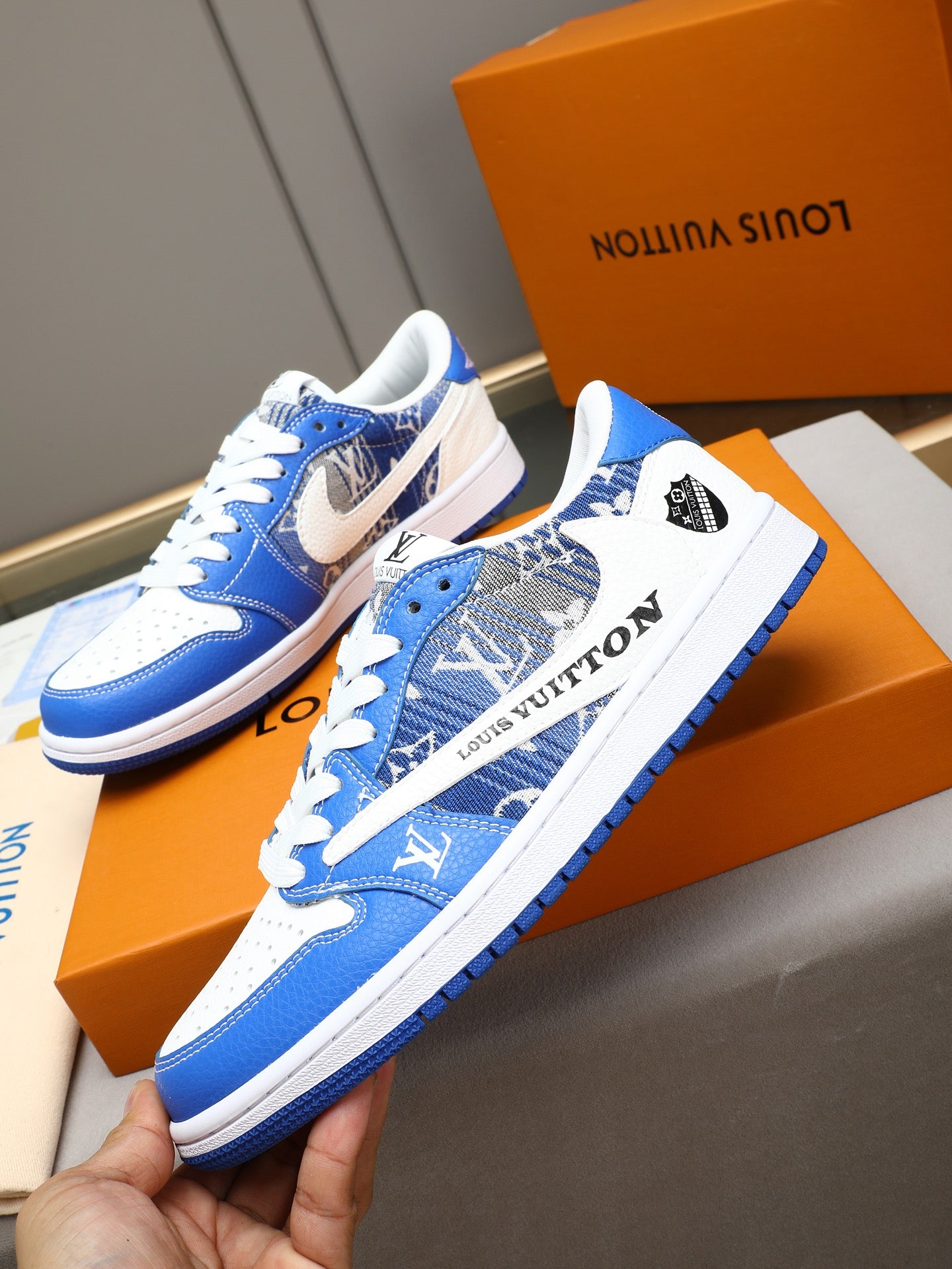 PP420 LV x Nike