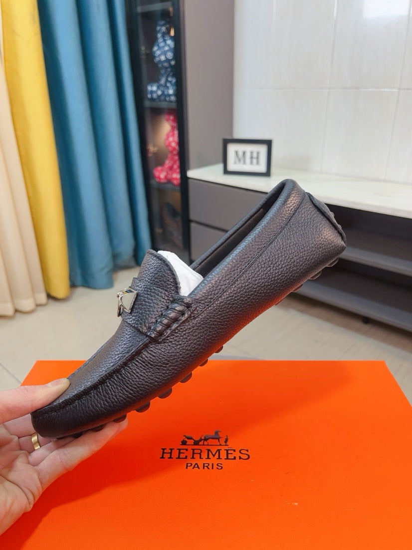 Hermes Slip on