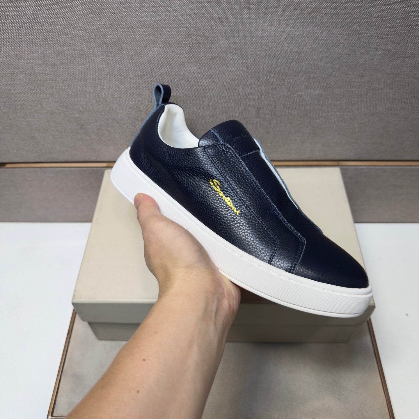 Santoni 2026z