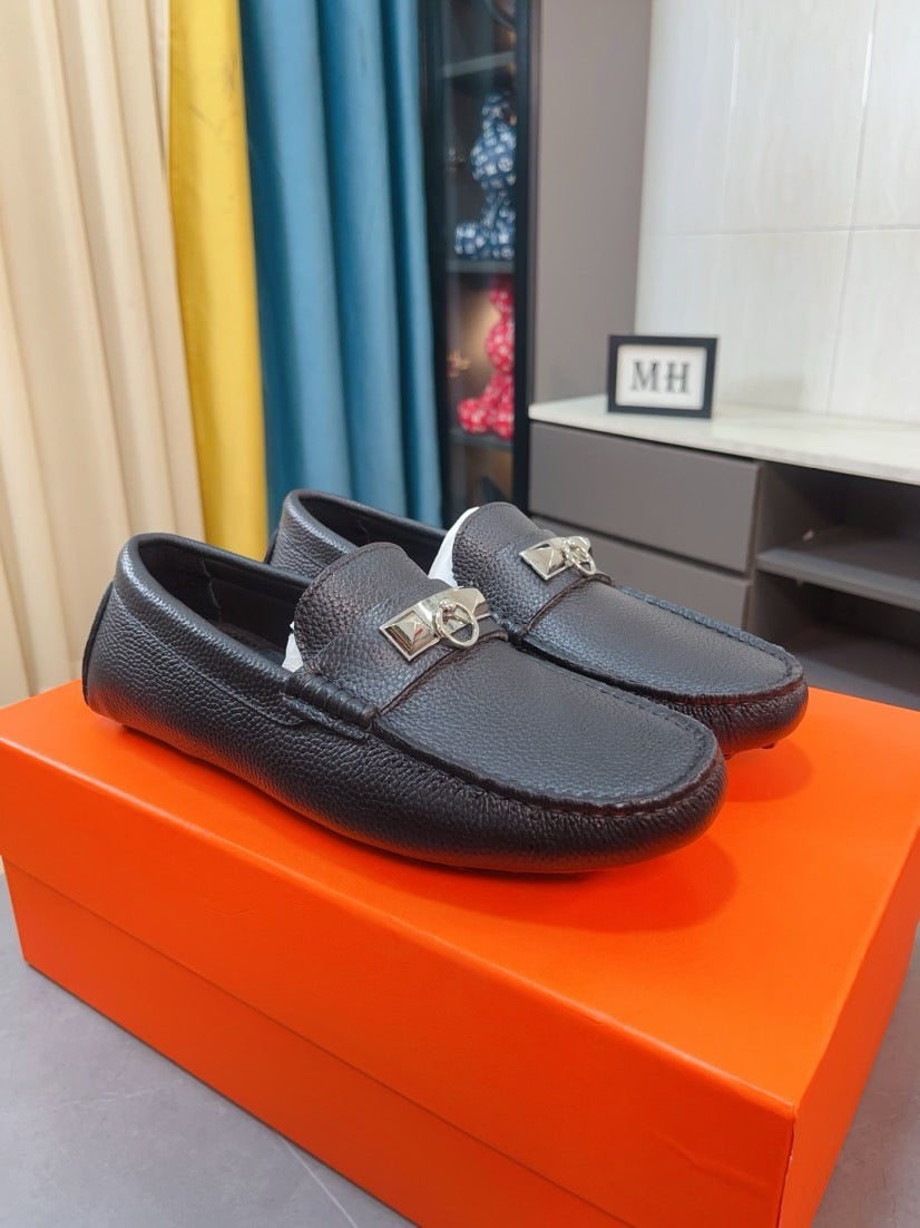 Hermes Slip on