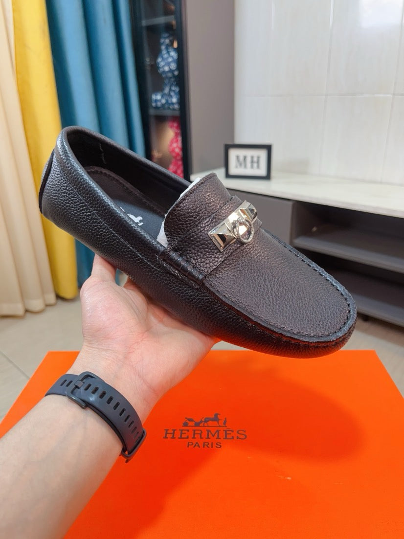 Hermes Slip on