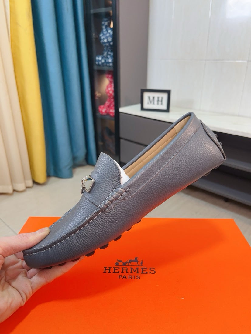 Hermes Slip on