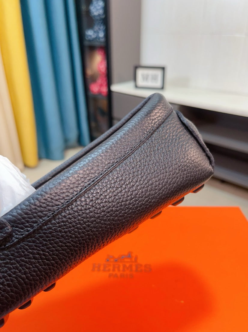 Hermes Slip on