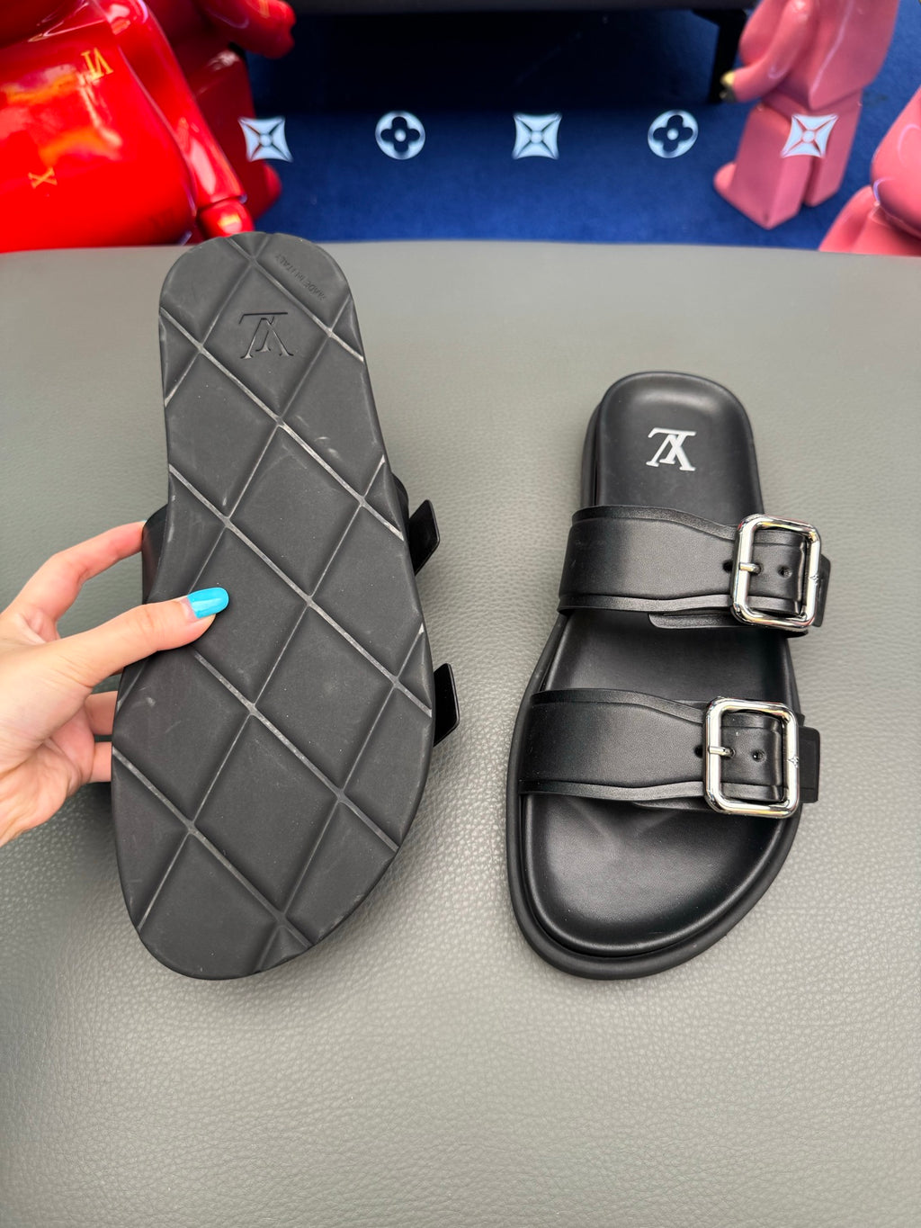 LV slides