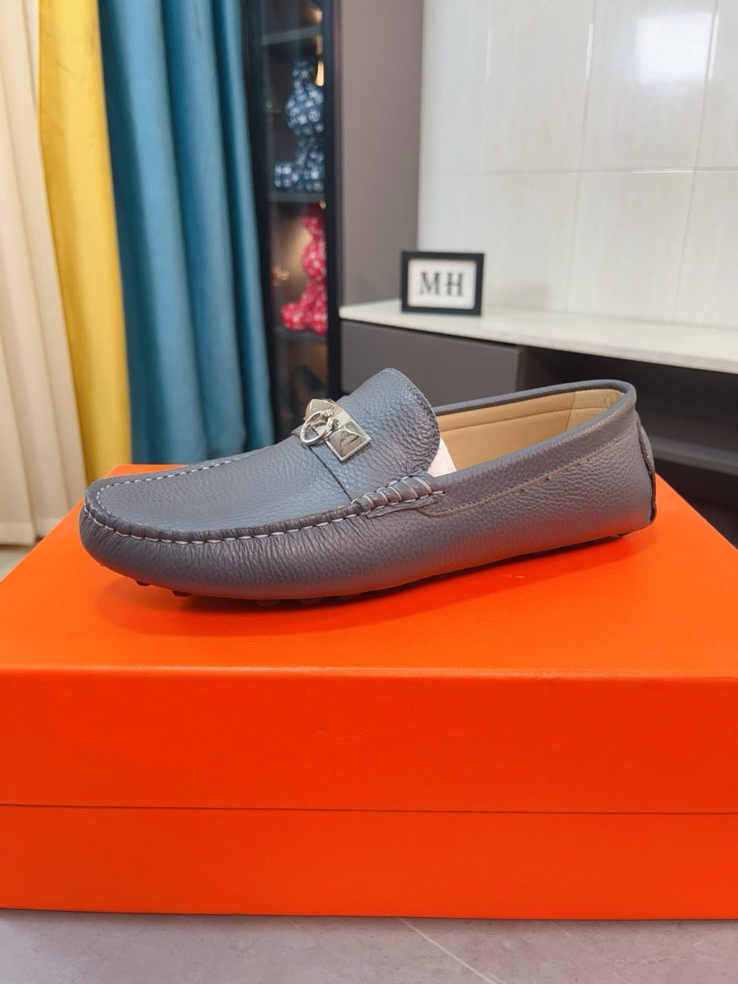 Hermes Slip on
