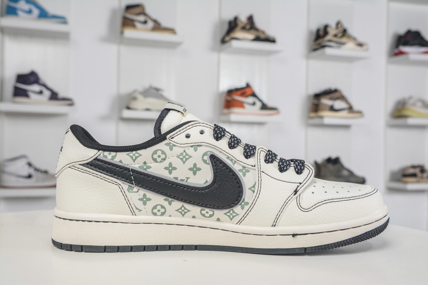 Ts x Air Jordan x Lous Vuitton AJ low