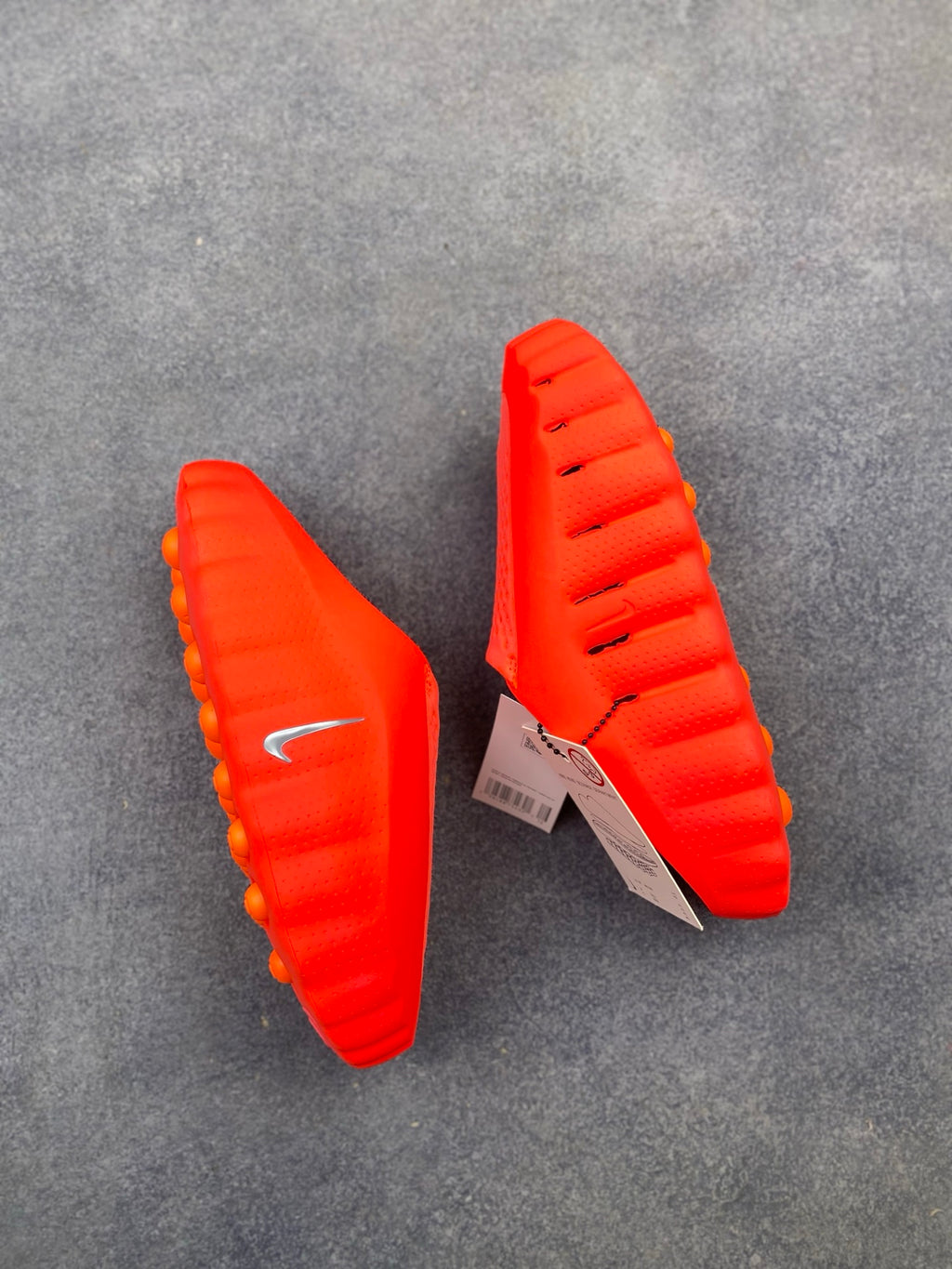 Nike Mind 001