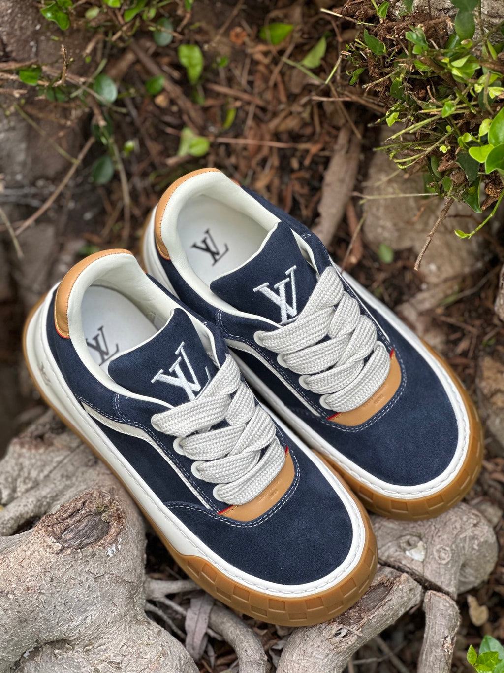 Louis Vuitton Tilted Low Sneakers
