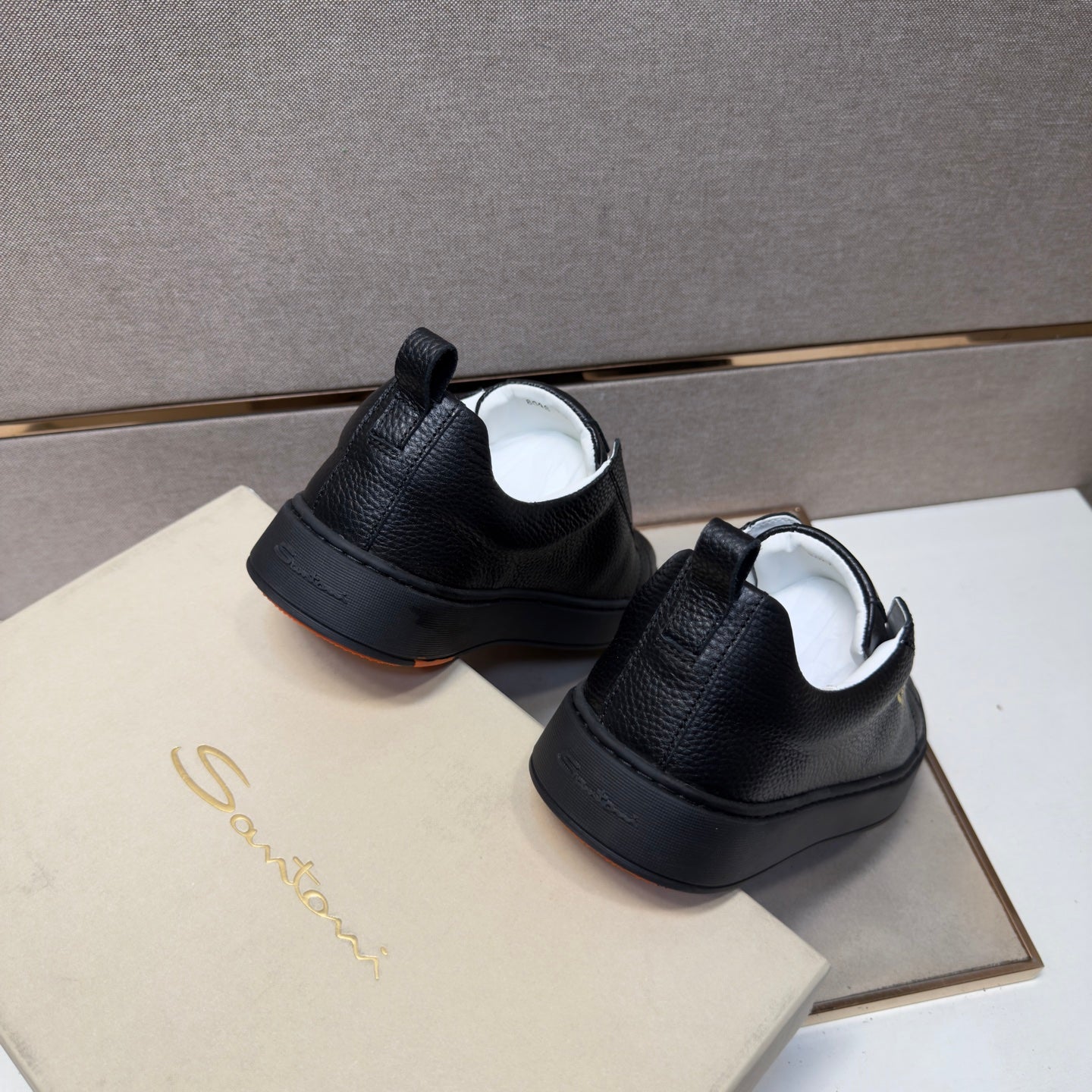 Santoni 2026z