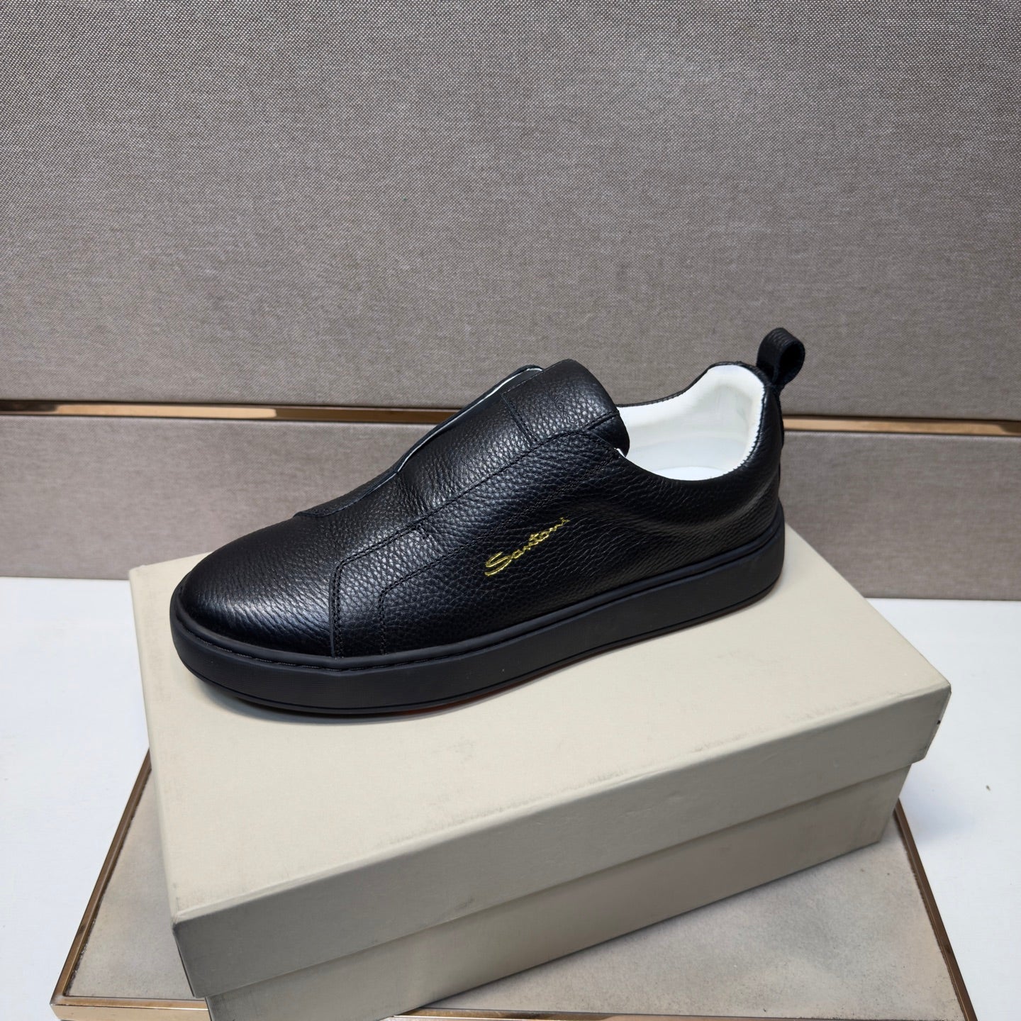 Santoni 2026z