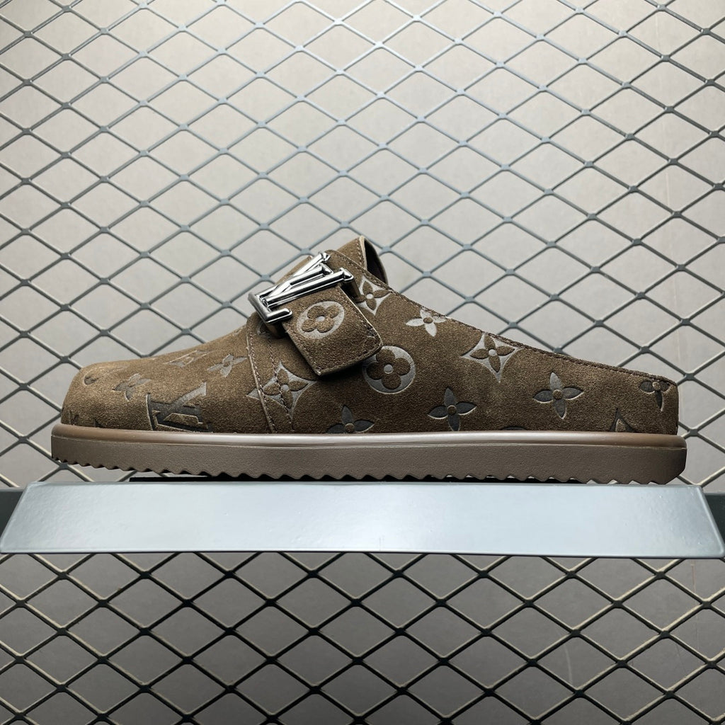 Louis Vuitton Easy Slides