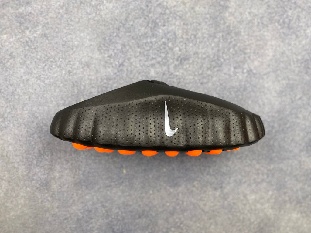 Nike Mind 001