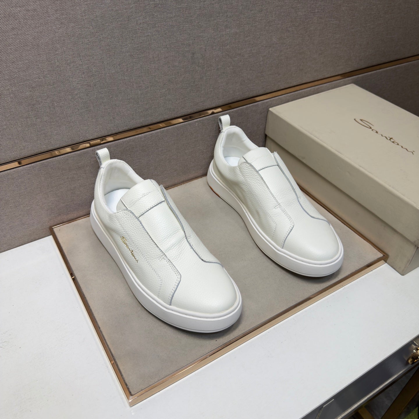 Santoni 2026z