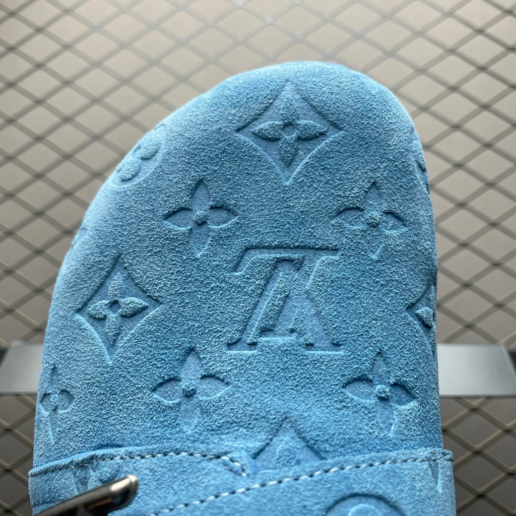 Louis Vuitton Easy Slides