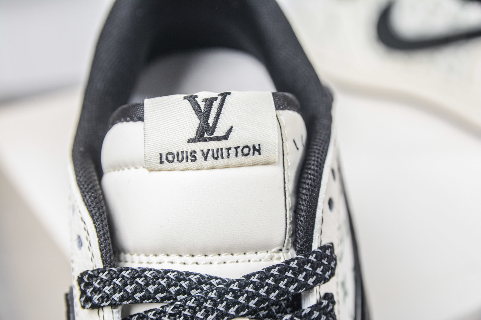 Ts x Air Jordan x Lous Vuitton AJ low