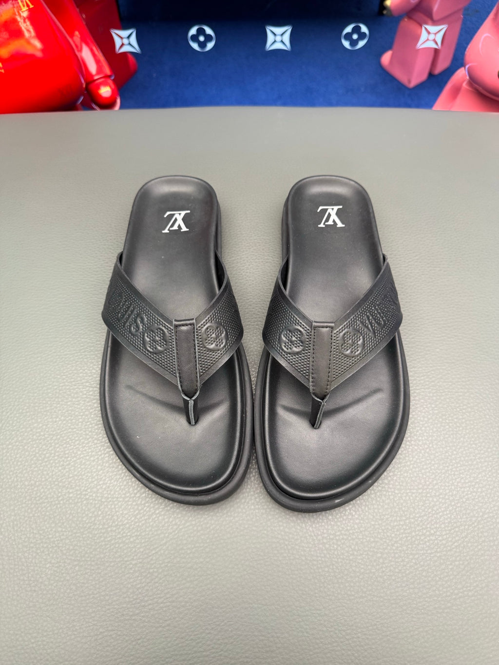 LV slides