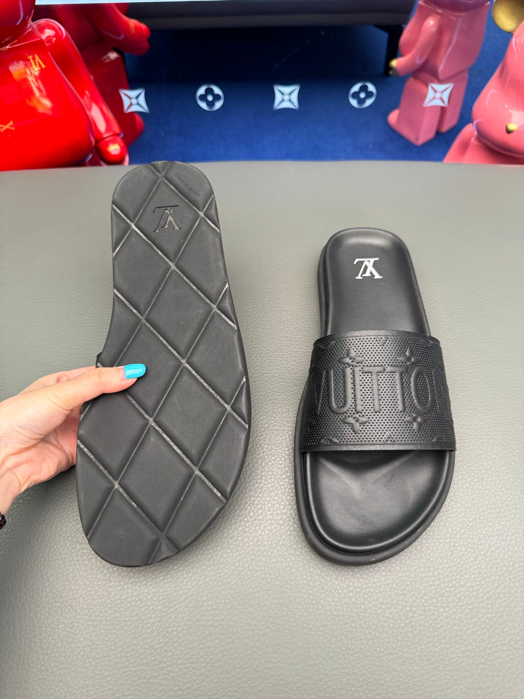 LV slides