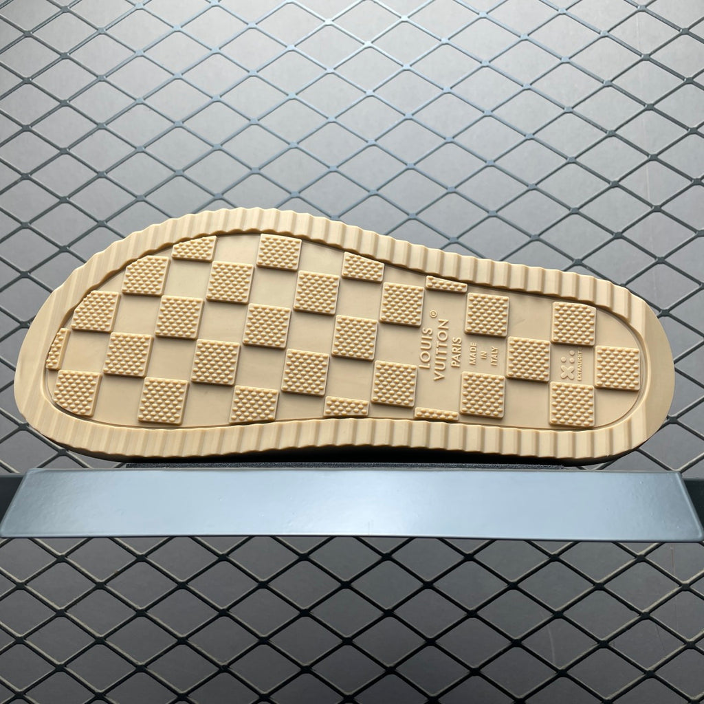 Louis Vuitton Easy Slides
