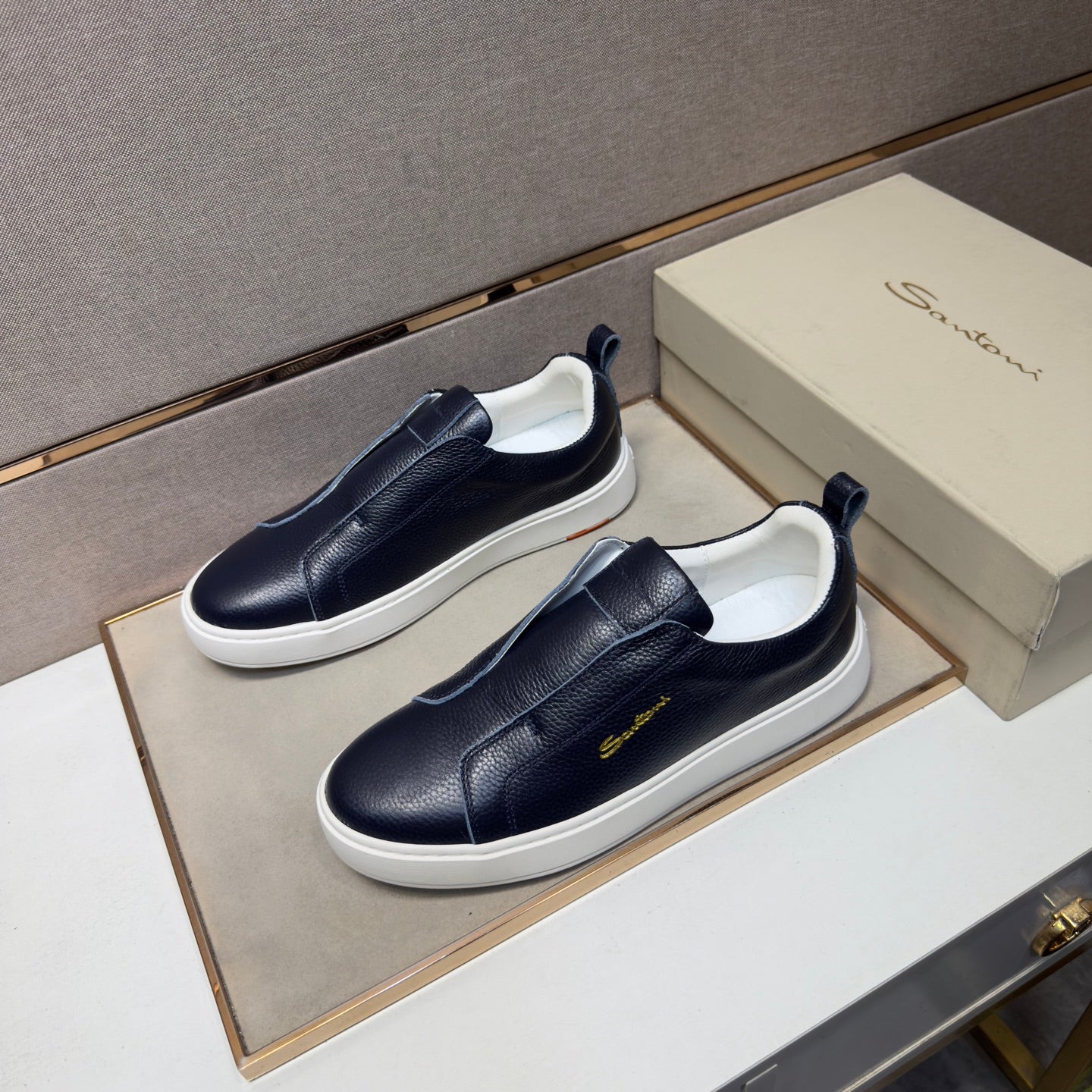 Santoni 2026z