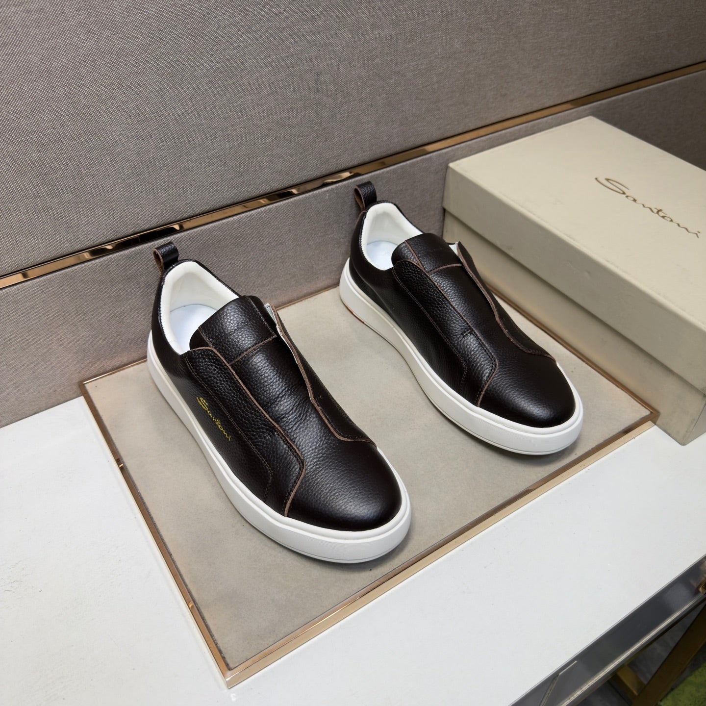 Santoni 2026z