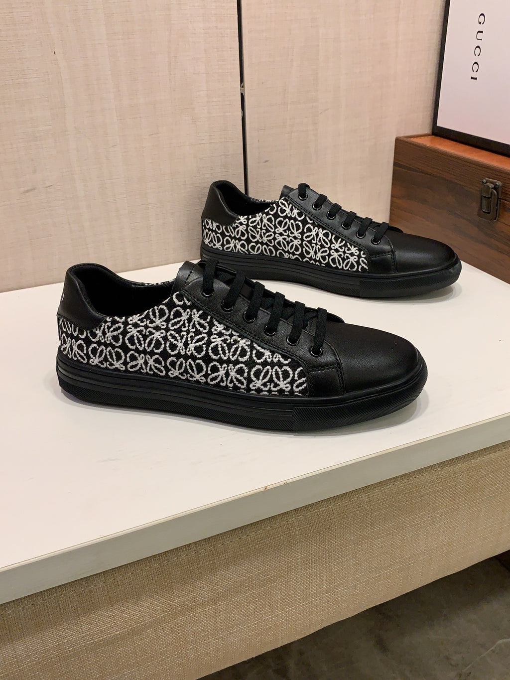 Gucci leisure sports shoes