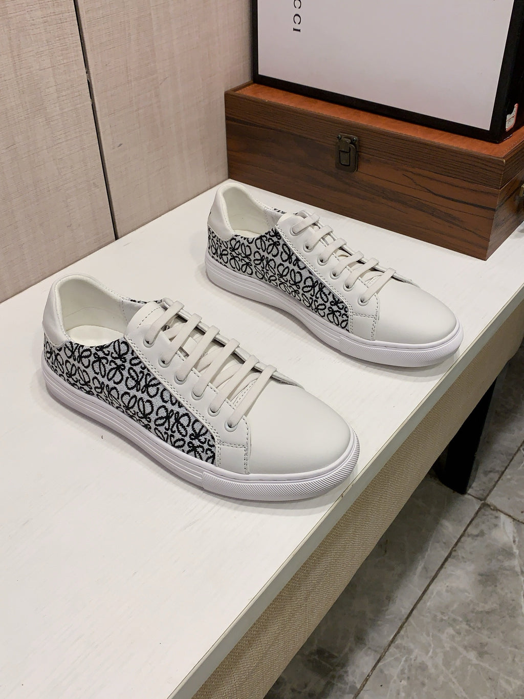 Gucci leisure sports shoes