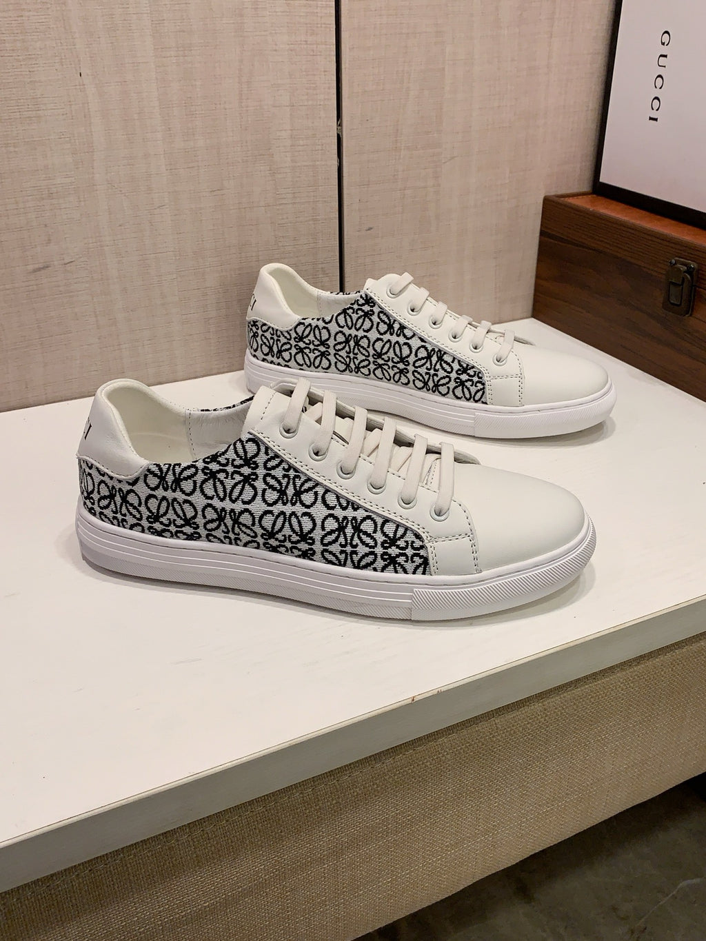 Gucci leisure sports shoes