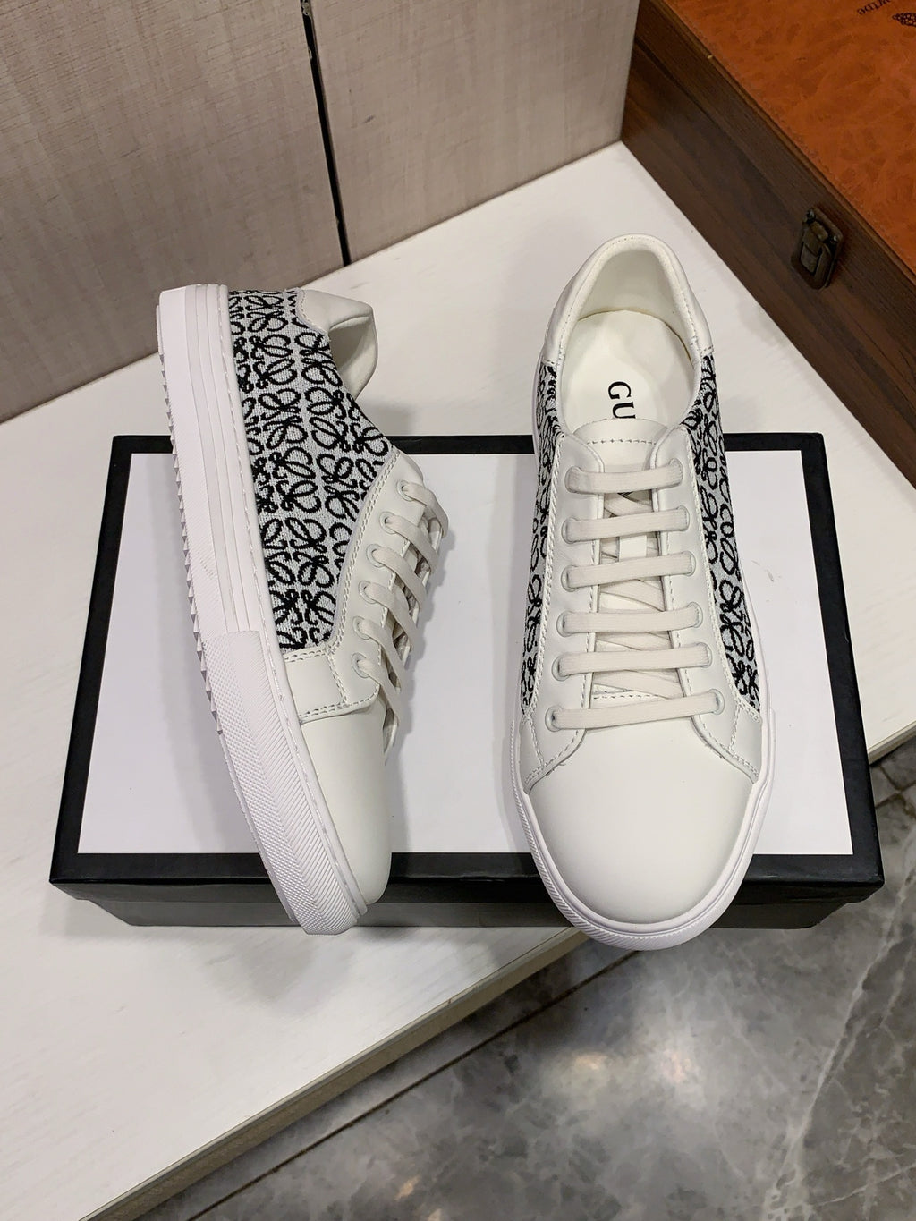 Gucci leisure sports shoes