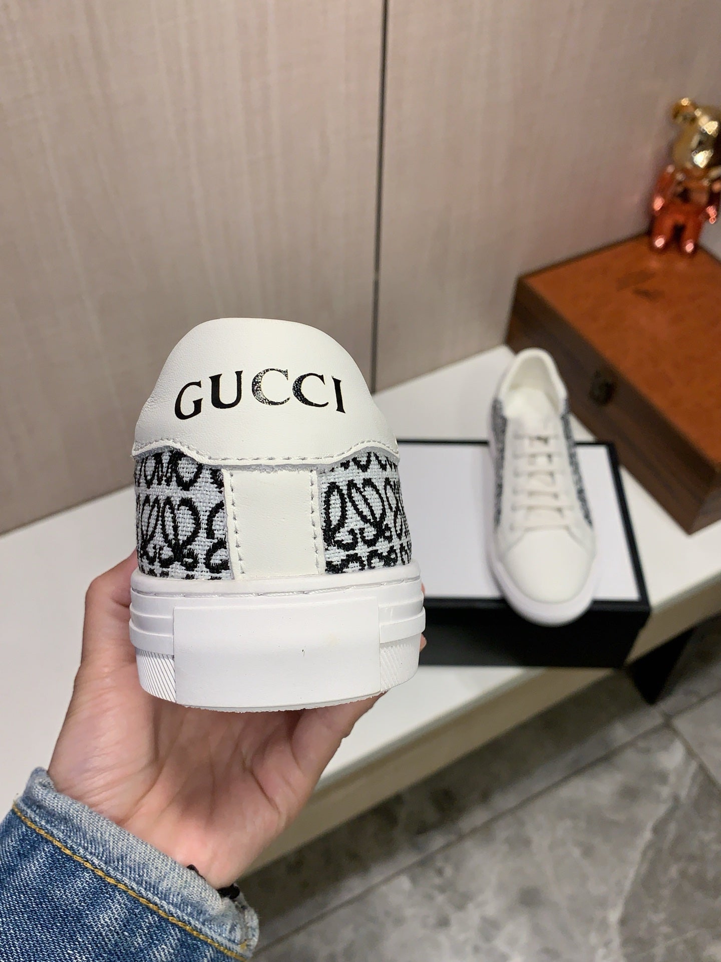 Gucci leisure sports shoes